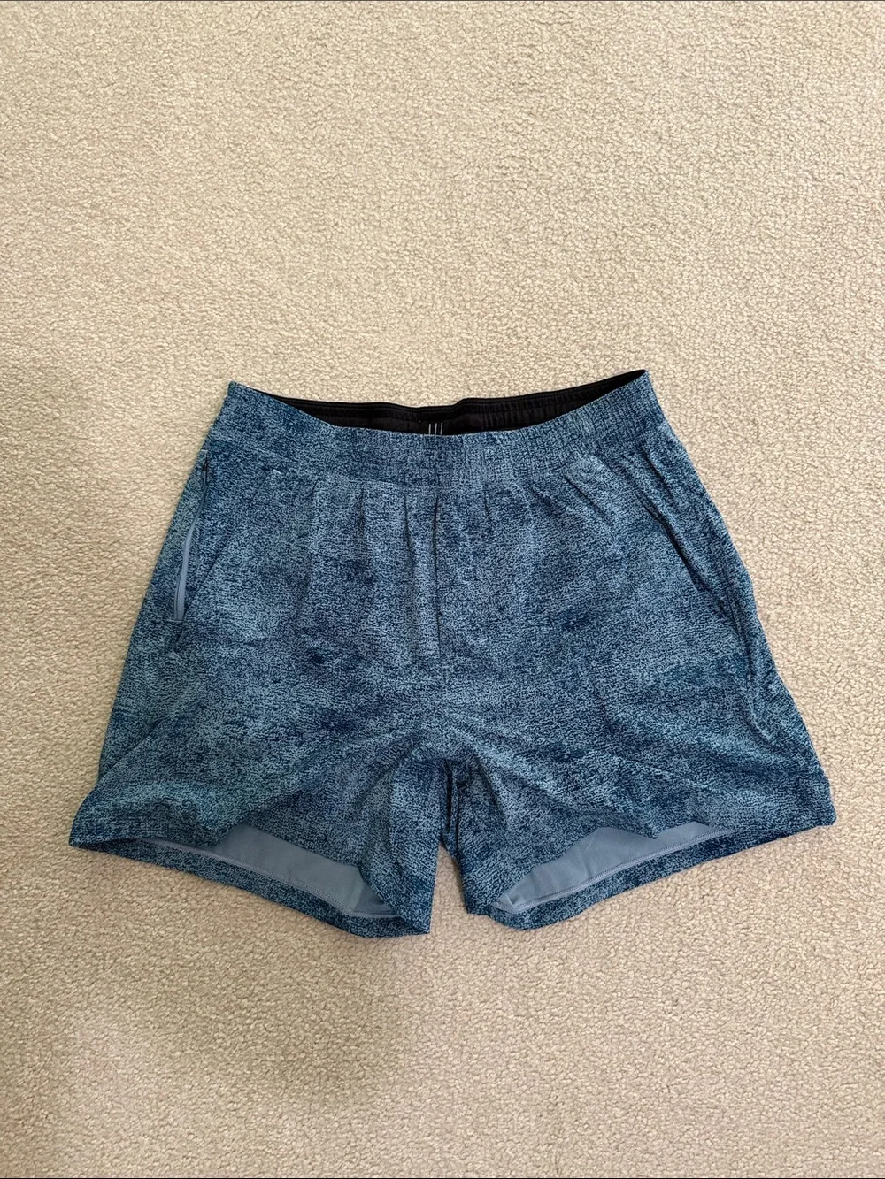 LuluLemon PaceBreaker 5/5.5 inch Men’s Shorts